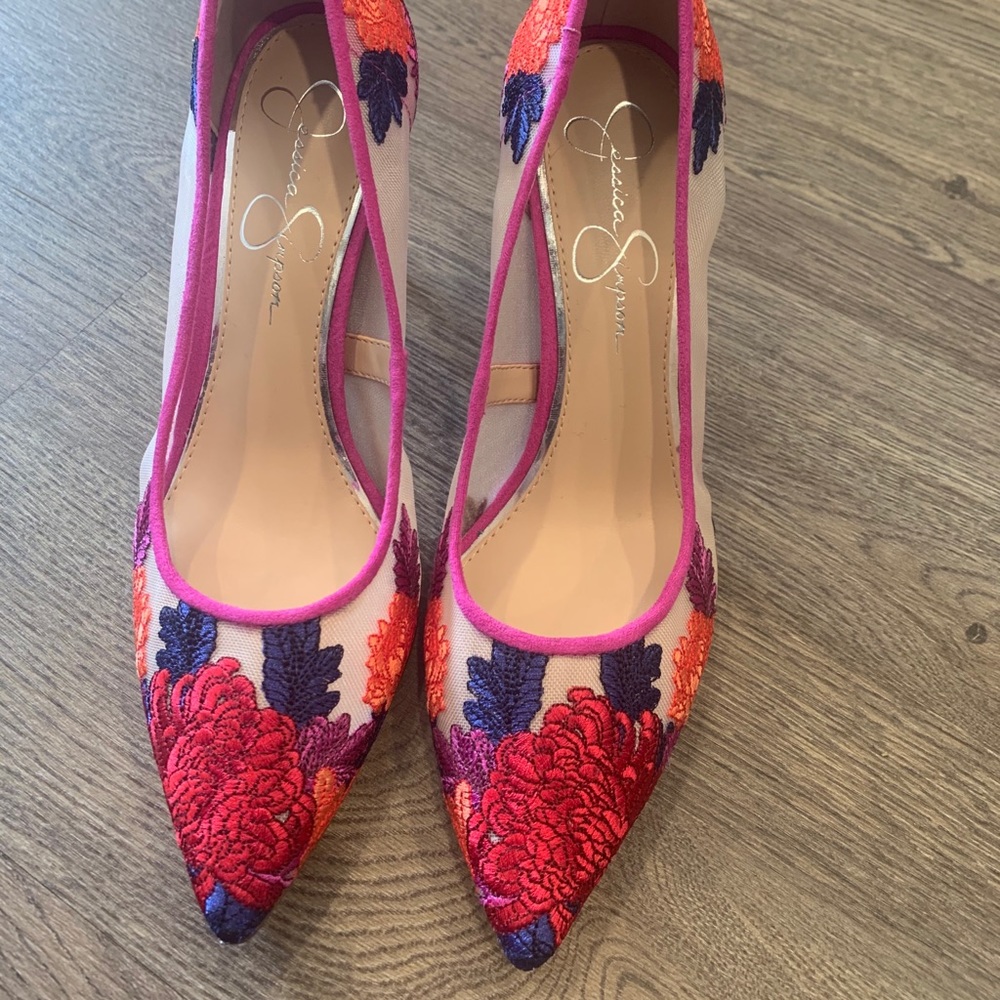 ***BEAUTIFUL*** Jessica Simpson heels!! 👠